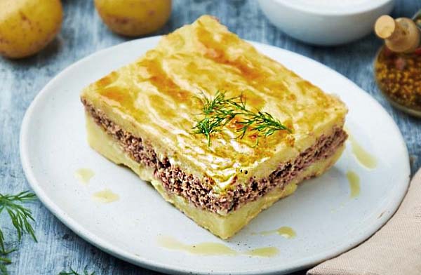 Картофельная запеканка с курицей и грибами